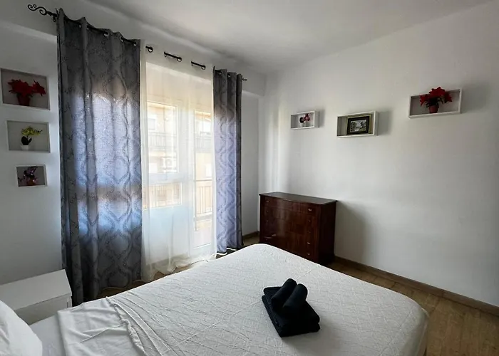Assutzena 5 * Valence